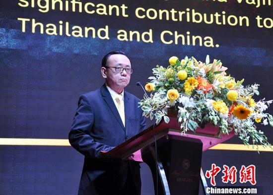 12月4日晚，泰王國(guó)駐南寧總領(lǐng)事館在廣西首府南寧市舉行招待會(huì)，慶祝泰國(guó)國(guó)慶。中新社記者 黃艷梅 攝